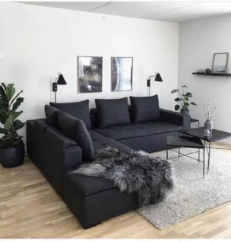 sofá de canto para decoração de sala preta e branca Foto Pinterest