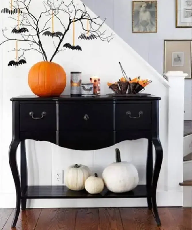 Vintage furniture with Halloween decoration Photo Pinterest