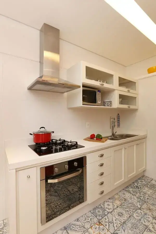 decoração com armário pequeno de cozinha branca planejada Foto Archduo Arquitetura