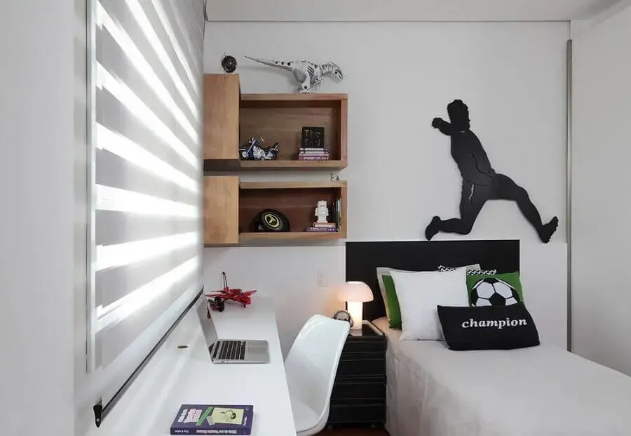 decoração de quarto de adolescente masculino pequeno todo branco  Foto Rocha Andrade Arquitetura e Interiores