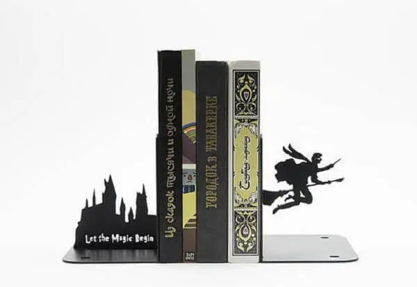 Aparador de livros para os fãs do filme Harry Potter
