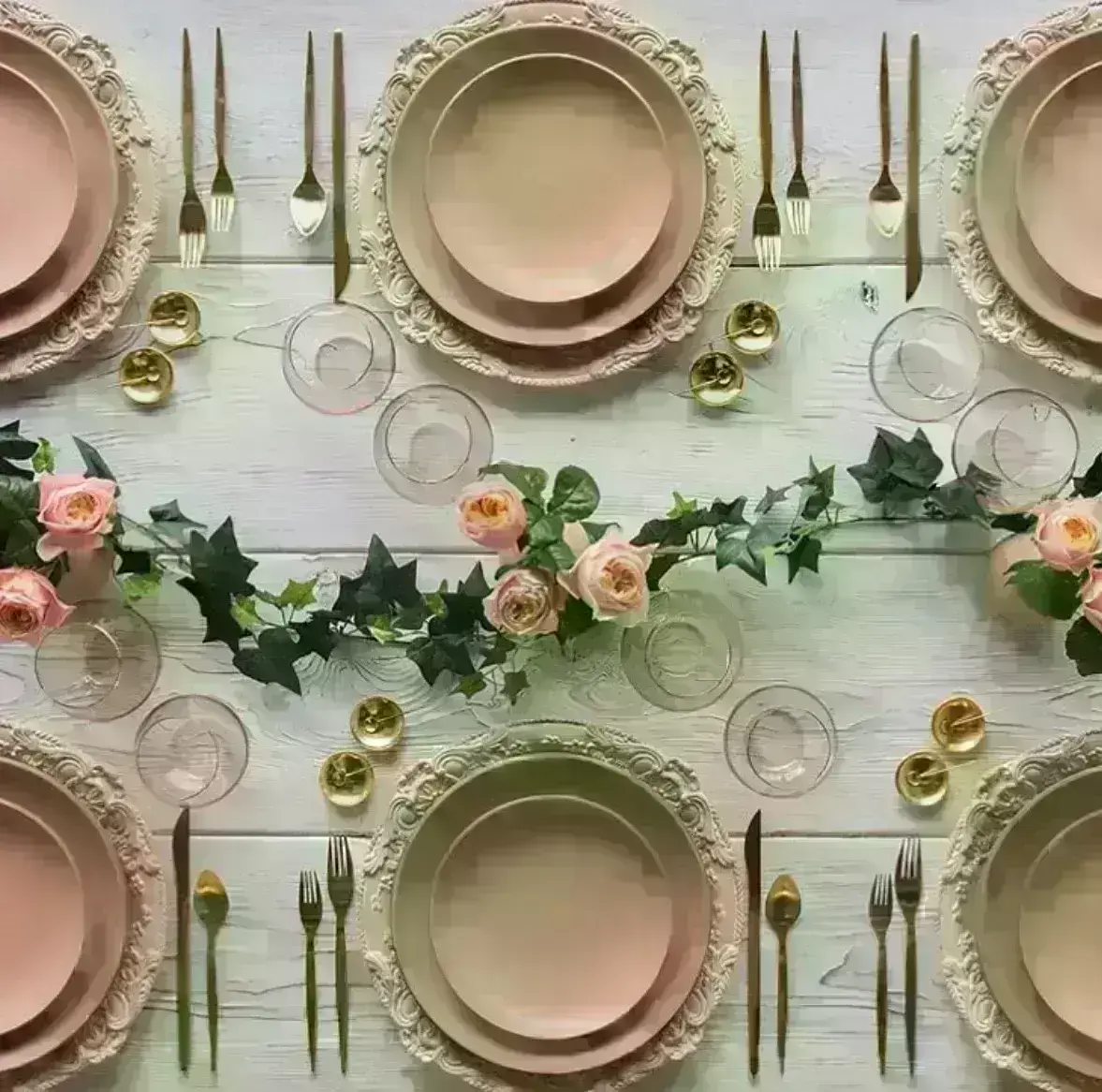 Aparelho de Jantar 42 Peças Porcelana Rosa com Flores Douradas