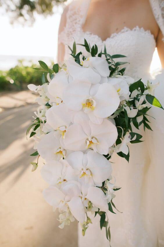 Buquê de orquídea branca