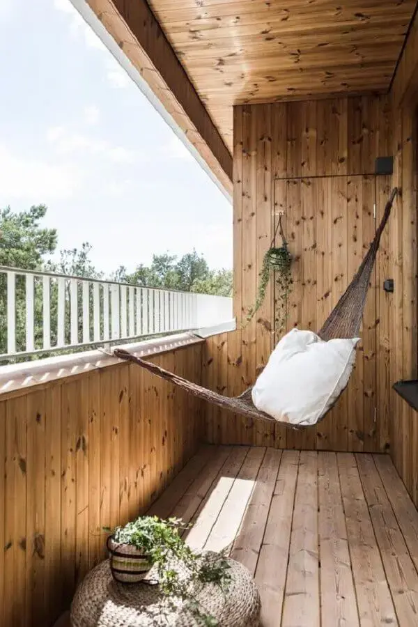 varanda simples e rústica decorada com rede de descanso Foto Pinterest