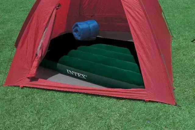 Colchão inflável solteiro para camping