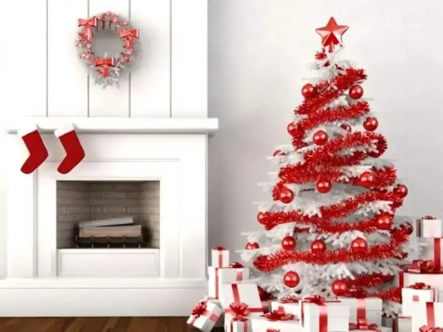 decoração para árvore branca com festão de Natal vermelha Foto Pinterest