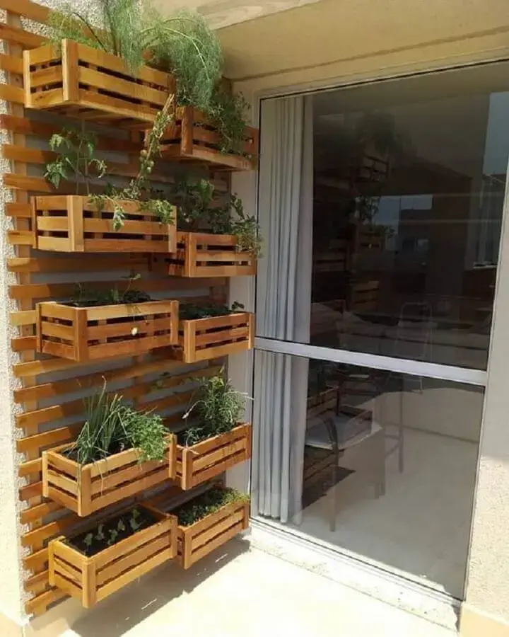 ideia de horta orgânica para varanda de apartamento Foto MdeMulher
