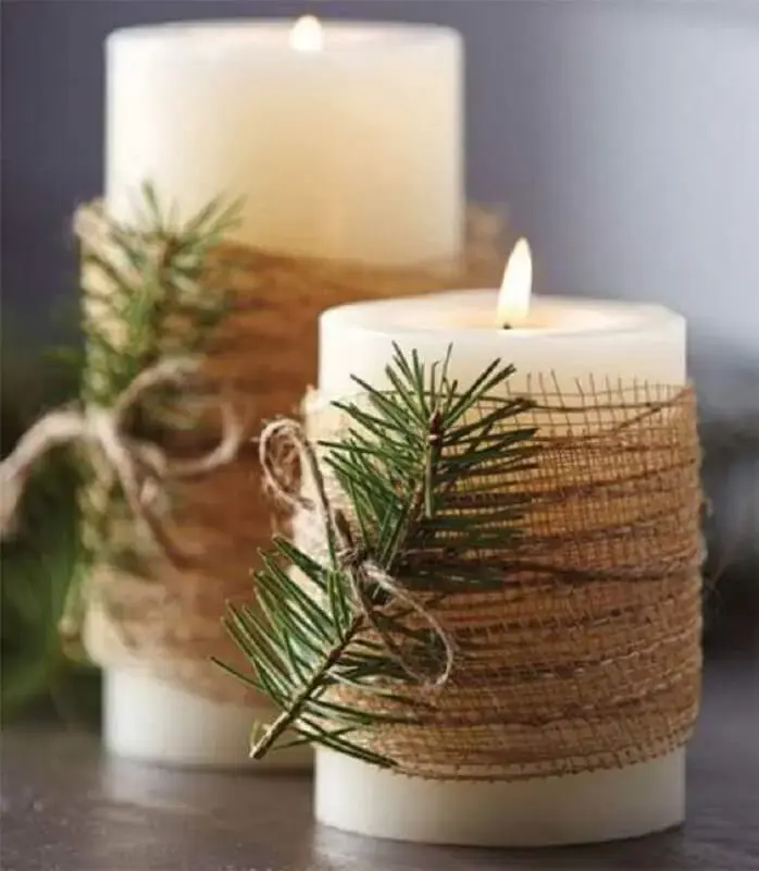 Christmas decorative ideas with decorated candles Photo Christmas Glitter