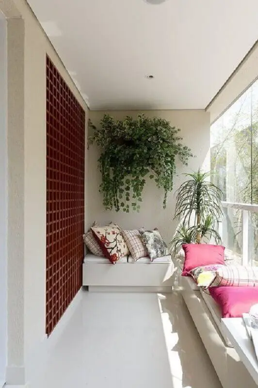 plantas para varanda de apartamento decorado com canto alemão Foto Arquitrecos