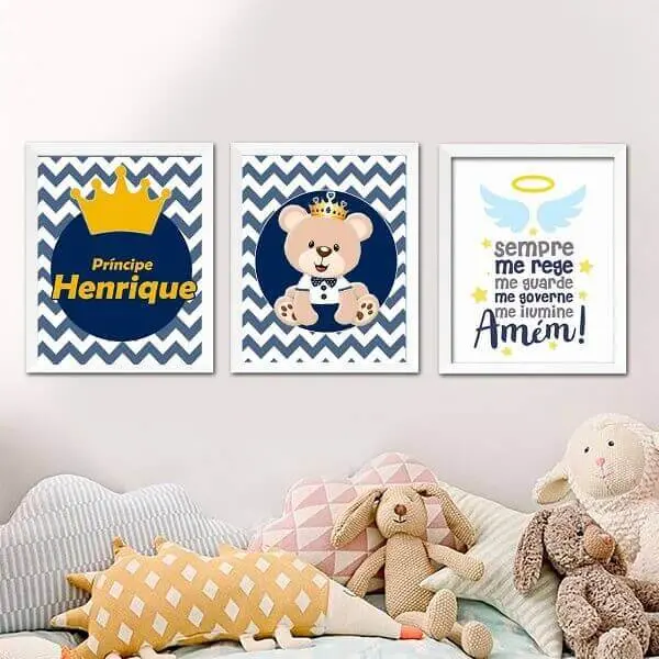 O quadro colorido para quarto de bebê tem como tema central o nome da criança