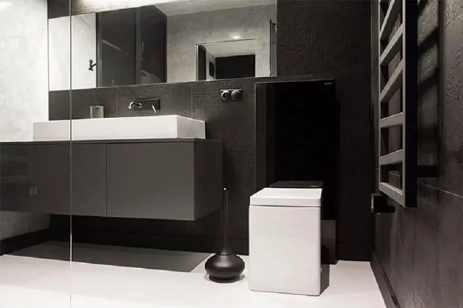 banheiro preto e branco com decoração moderna Foto Futurist Architecture