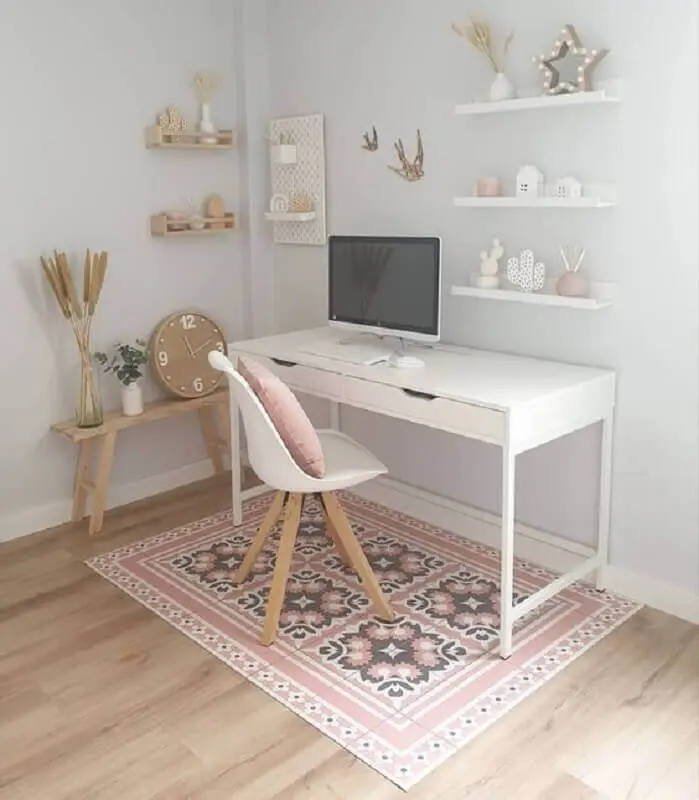 decoração clean com mesa para home office branca com gavetas Foto Princesas Empreendedoras