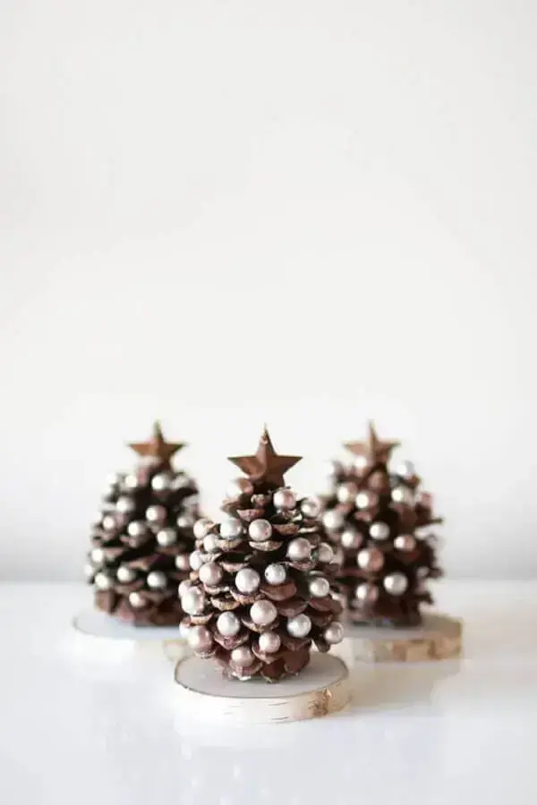 Christmas pinecone decoration Photo The Cottage Market