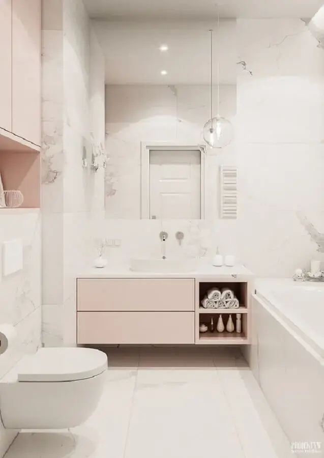 decoração de banheiro sob medida pequeno branco e rosa  Foto Living Gazette