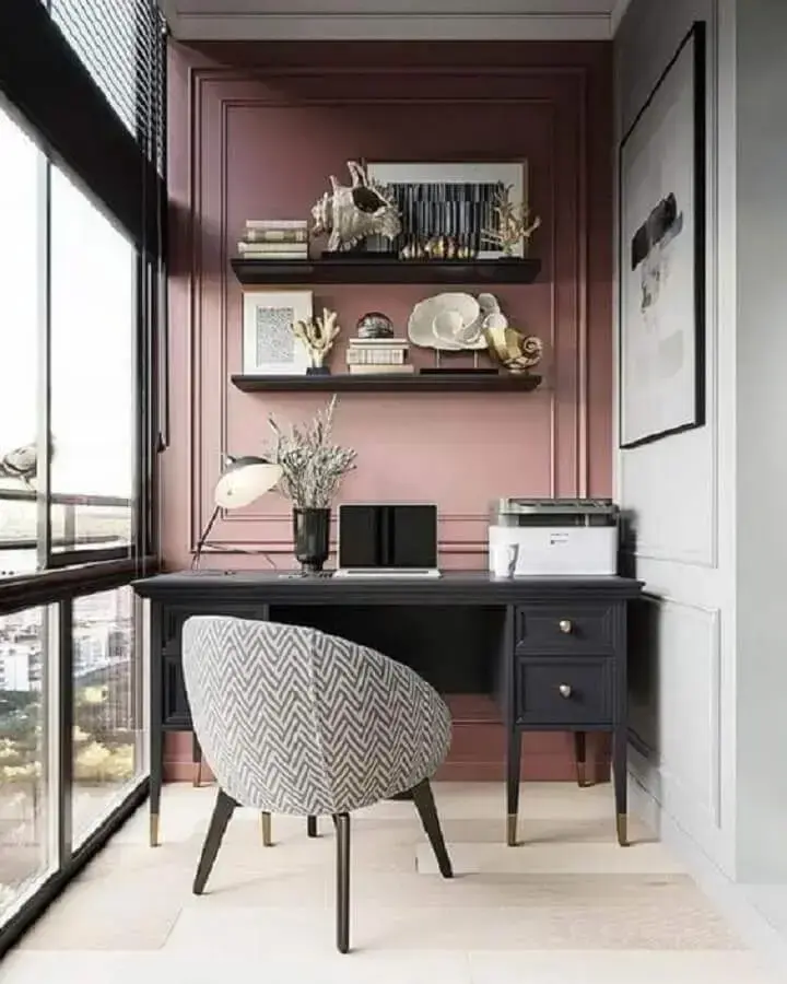 decoração para varanda com mesa para home office com estilo clássico Foto Ideias Decor
