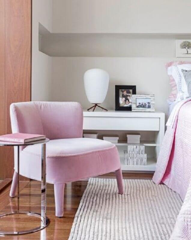 poltrona decorativa rosa moderna para quarto de casal Foto Pinterest