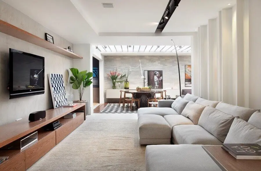 sala de TV decorada com sofá grande confortável Foto Pinterest