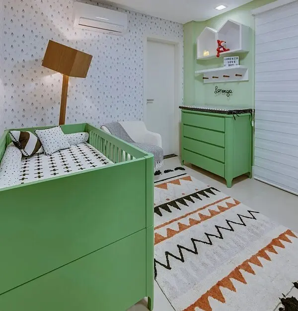 O tapete infantil para quarto deve conversar com os demais móveis do ambiente