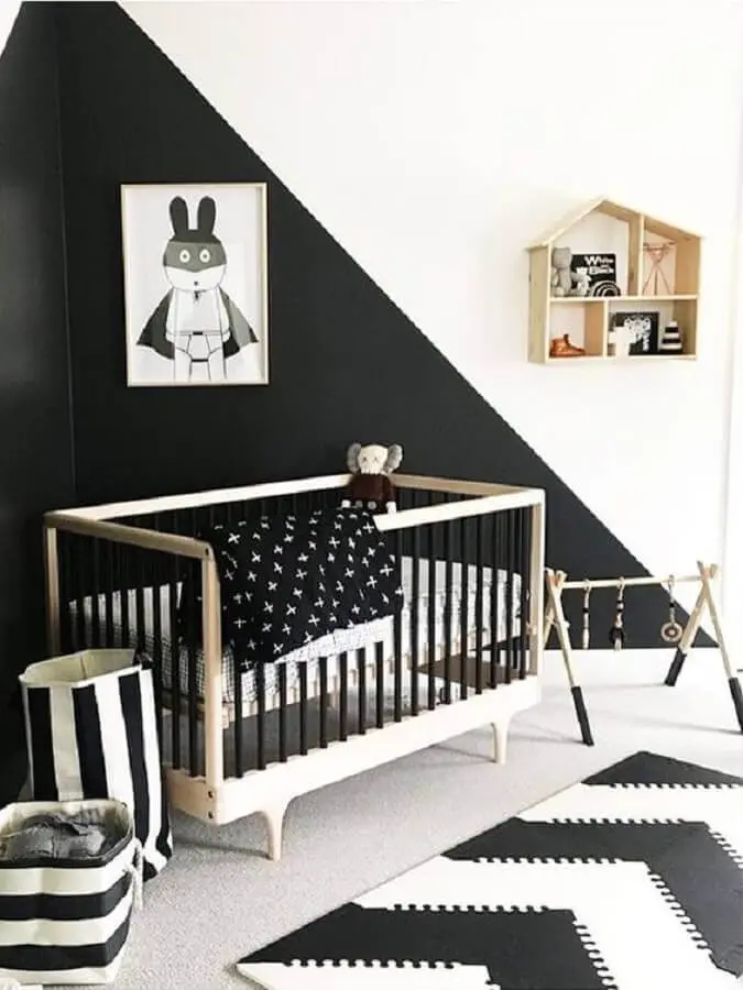 decoração branco e preto para quarto de bebê minimalista Foto MyDomaine