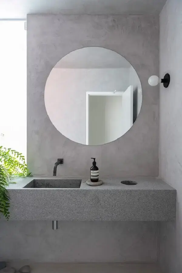 decoração minimalista com arandela para banheiro cinza com parede de cimento queimado Foto Casa de Valentina