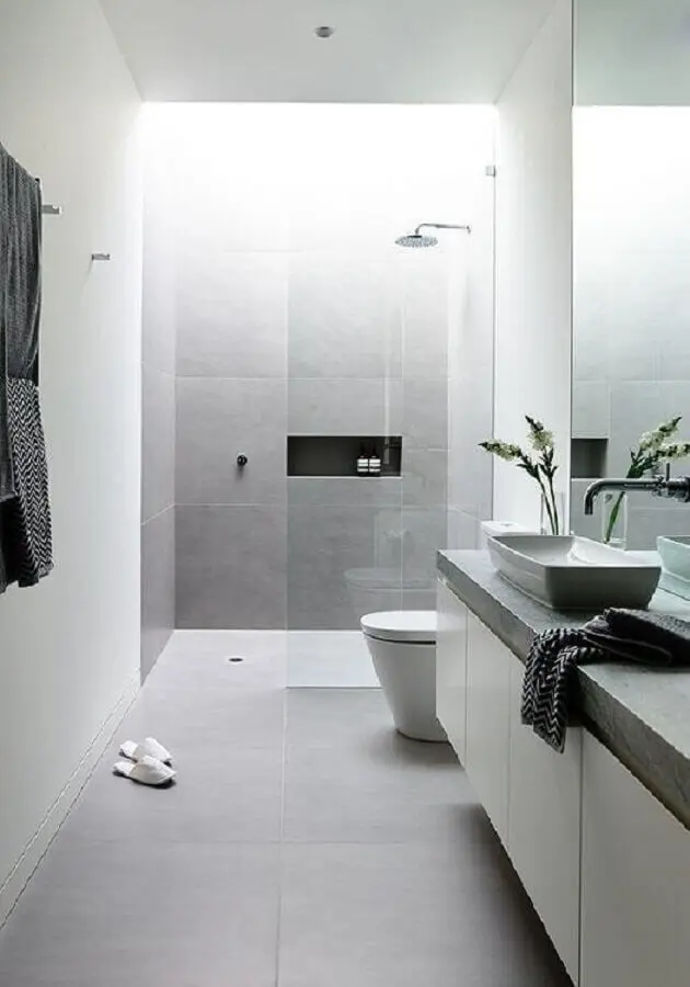 decoração minimalista para banheiro com box de vidro Foto Manual da Obra