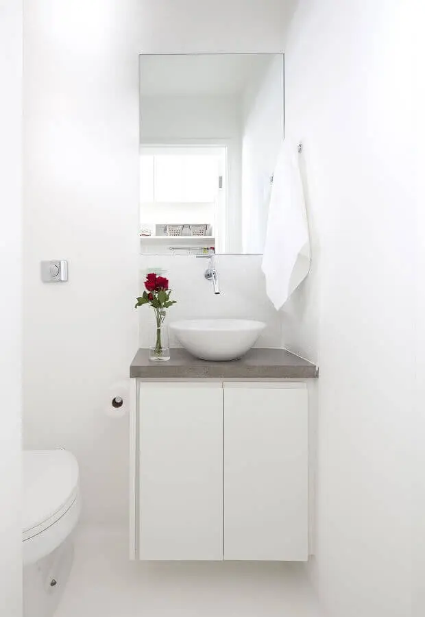 decoração simples para banheiro minimalista branco Foto Homify