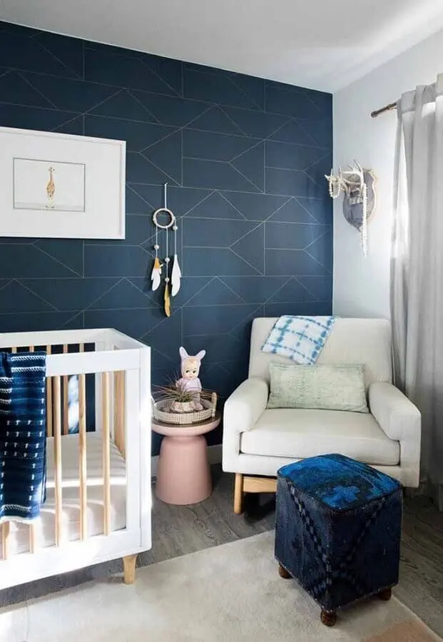 decoração moderna para quarto de bebê azul marinho e branco Foto Planete Deco