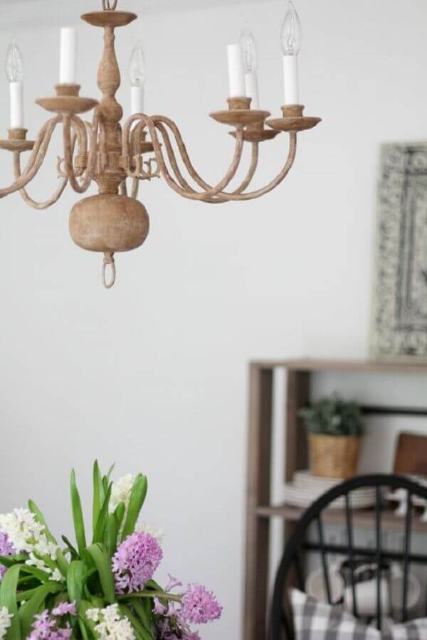 modelo de lustre de madeira candelabro  Foto Sincerely, Marie Designs