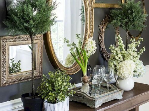 O espelho vintage é ótima para enfeitar qualquer tipo de ambiente da casa