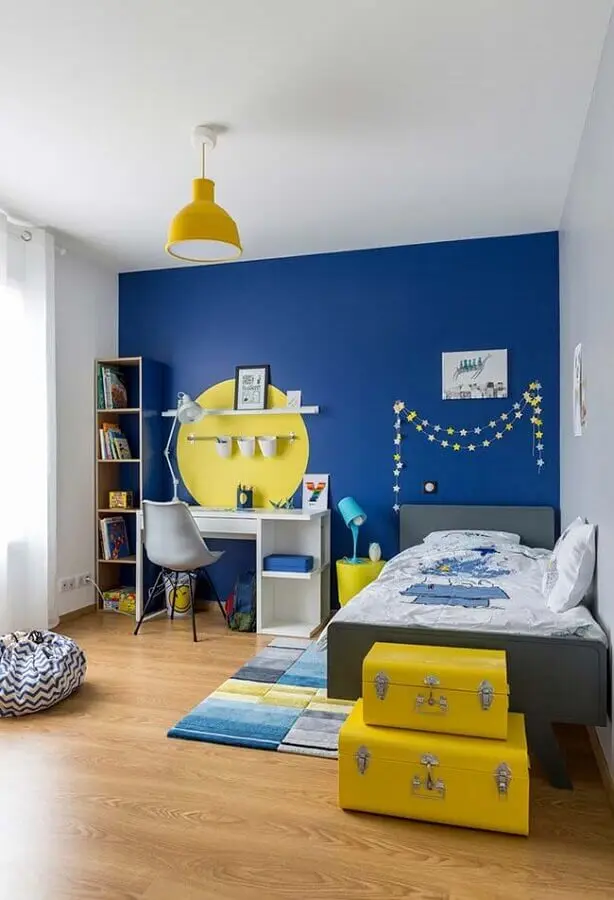 decoração de quarto para criança azul e amarelo Foto Pinterest