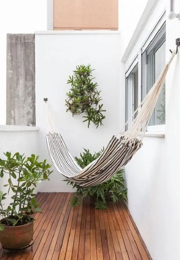 decoração de varanda simples com rede de descanso Foto Pinterest