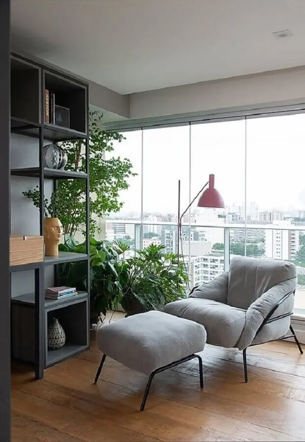 poltrona confortável para varanda integrada com sala de estar Foto Jeito de Casa