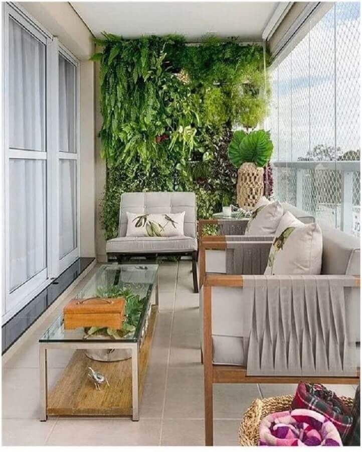poltronas para varanda de apartamento decorado com jardim vertical Foto Fashion Bubbles