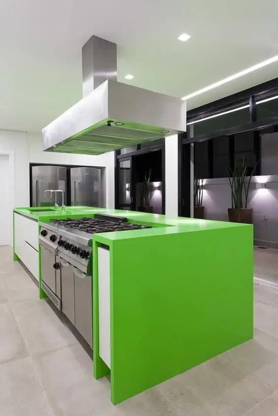 Cerâmica para cozinha moderna com bancada verde limão