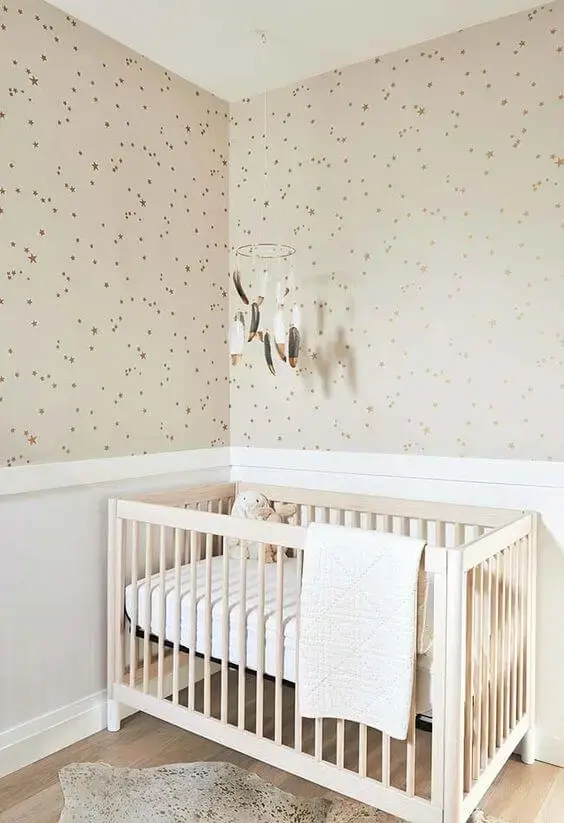 Papel de parede para quarto de bebê bege