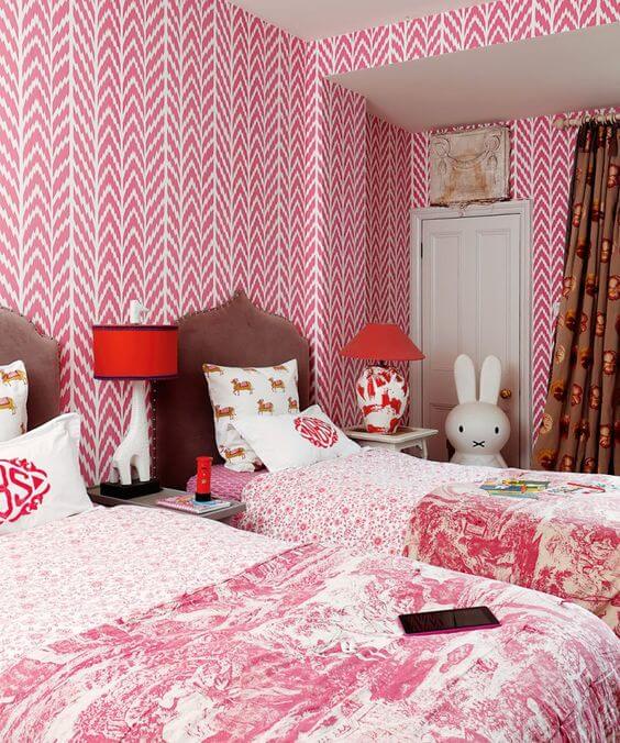 Papel de parede rosa para quarto infantil