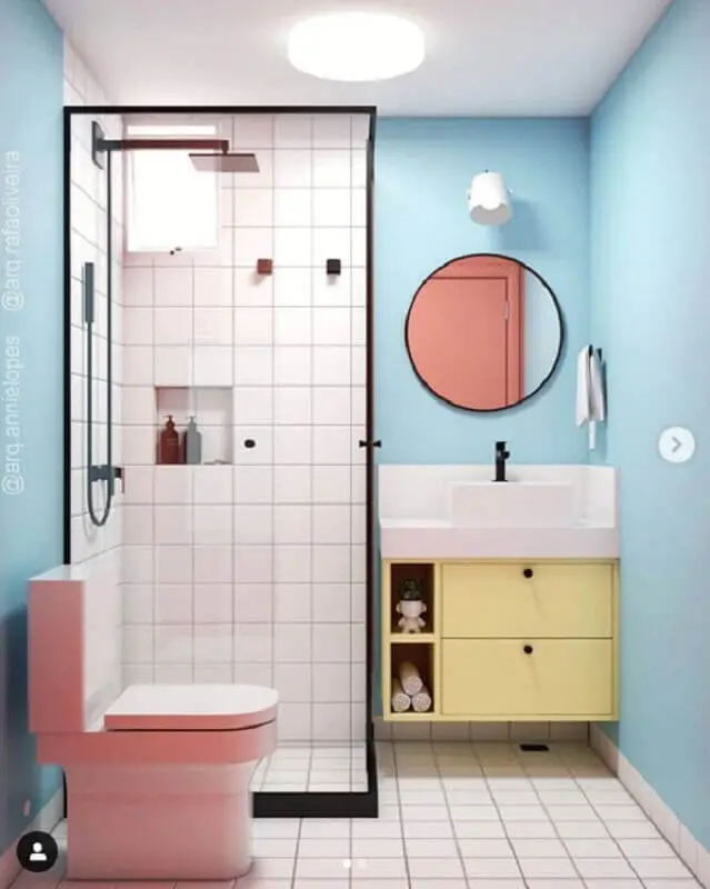 decoração de banheiro azul com gabinete amarelo e vaso cor de rosa Foto Pinterest