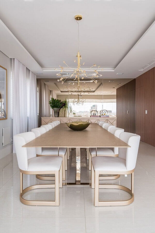 mesa com cadeira acolchoada moderna para decoração de sala de jantar sofisticada Foto Casa de Valentina