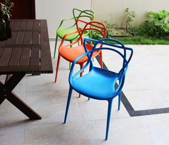 Cadeira allegre azul laranja e verde