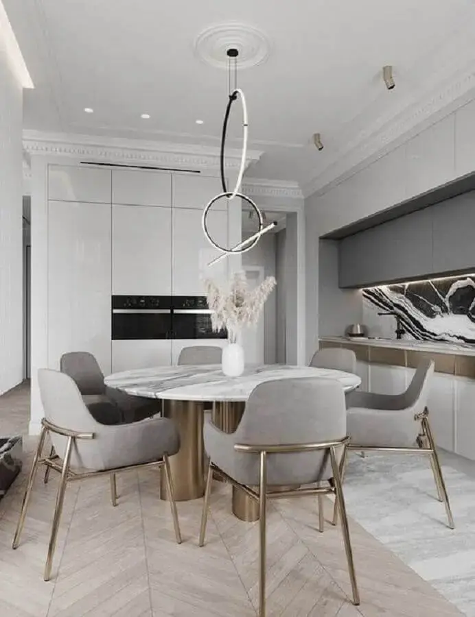 cadeira cinza moderna para decoração de cozinha integrada com sala de jantar Foto Pinterest