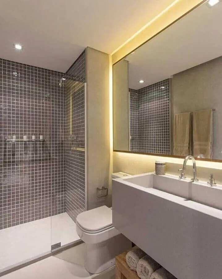 decoração com revestimento cinza para banheiro Foto Sesso & Dalanezi Arquitetura