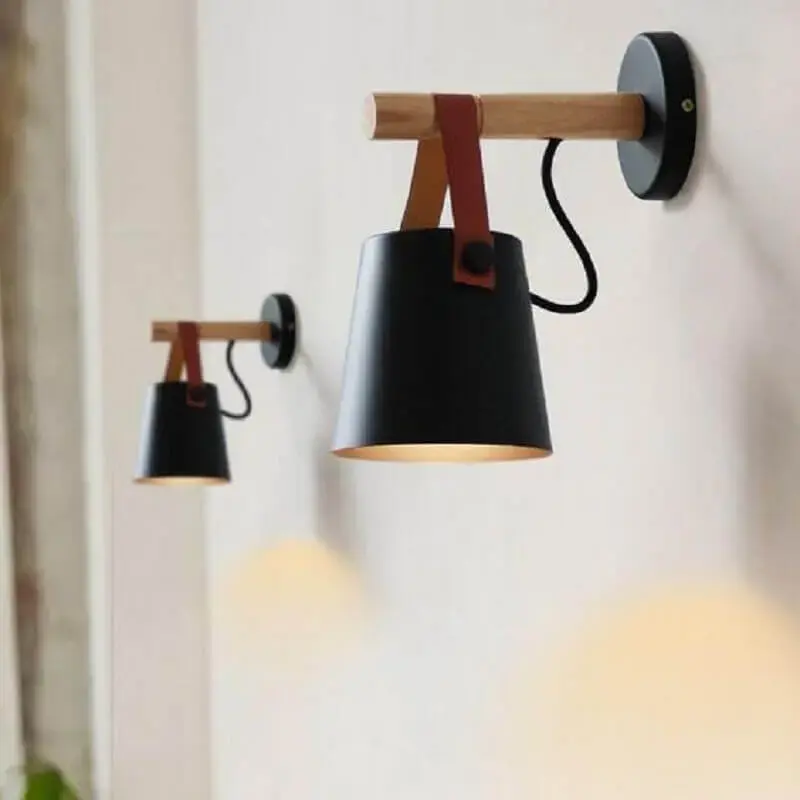 modelo de luminária de parede de madeira e couro Foto Pinterest