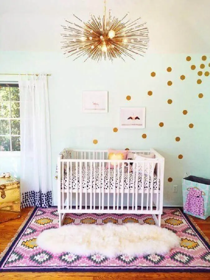modelos de tapetes para decoração de quarto de bebê simples Foto Pinterest