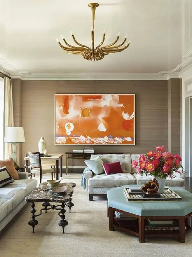 quadro grande para sala de estar decorada com estilo clássico Foto Galerie Magazine
