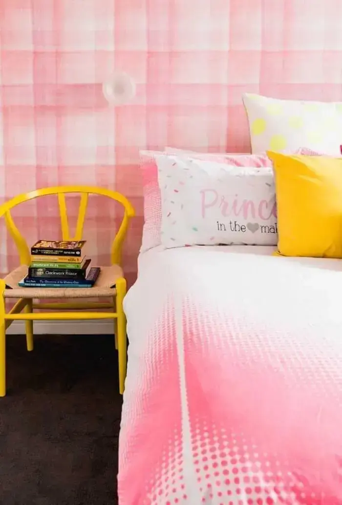 Procure conectar as almofadas decorativas para quarto infantil com outros elementos do dormitório. Fonte: Revista Viva Decora 2