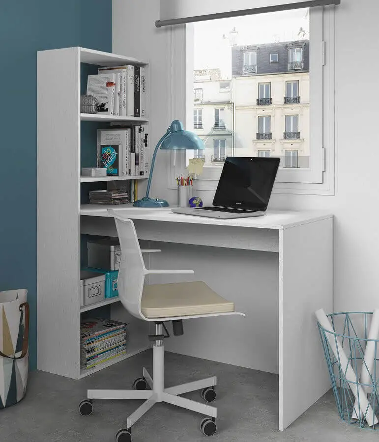 decoração simples com escrivaninha com cadeira para estudo Foto Furniture Factor