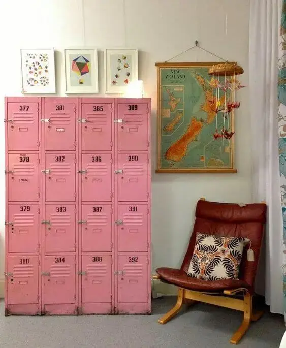 Armário de aço para escritório cor de rosa