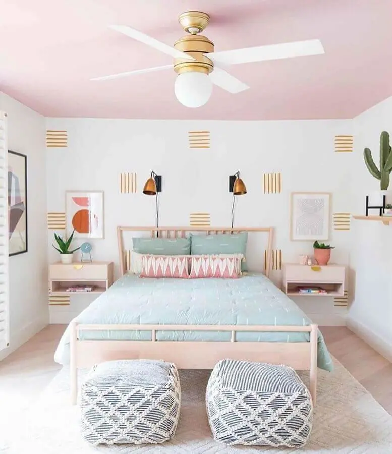 decoração clean com cores pastéis para quarto de casal Foto Casa das Amigas