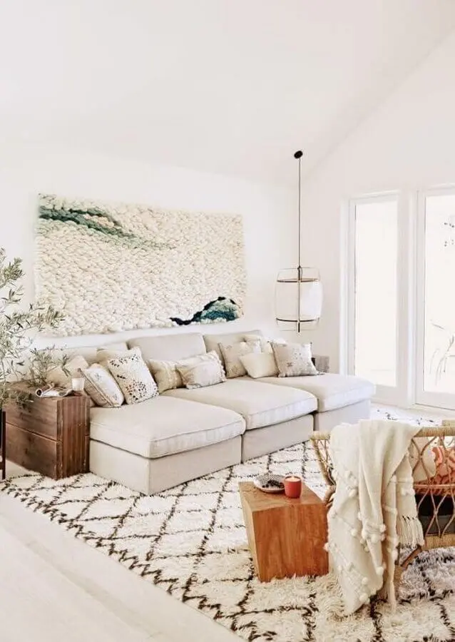 decoração clean com luminária de teto para sala de estar branca Foto Pinterest