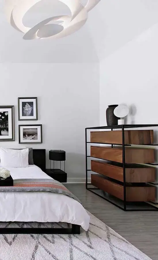 decoração com cômodas modernas para quarto de casal Foto Pinterest